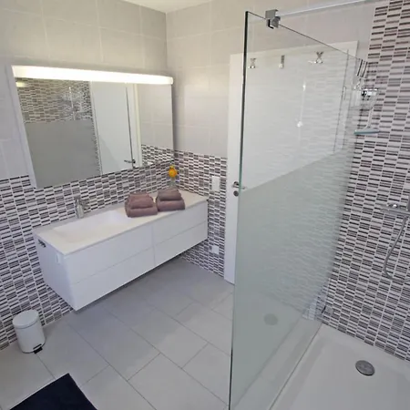 Casa Ai Faggi, 3-zimmerwohnung, 2 Stock By Holap Sa Daire Losone